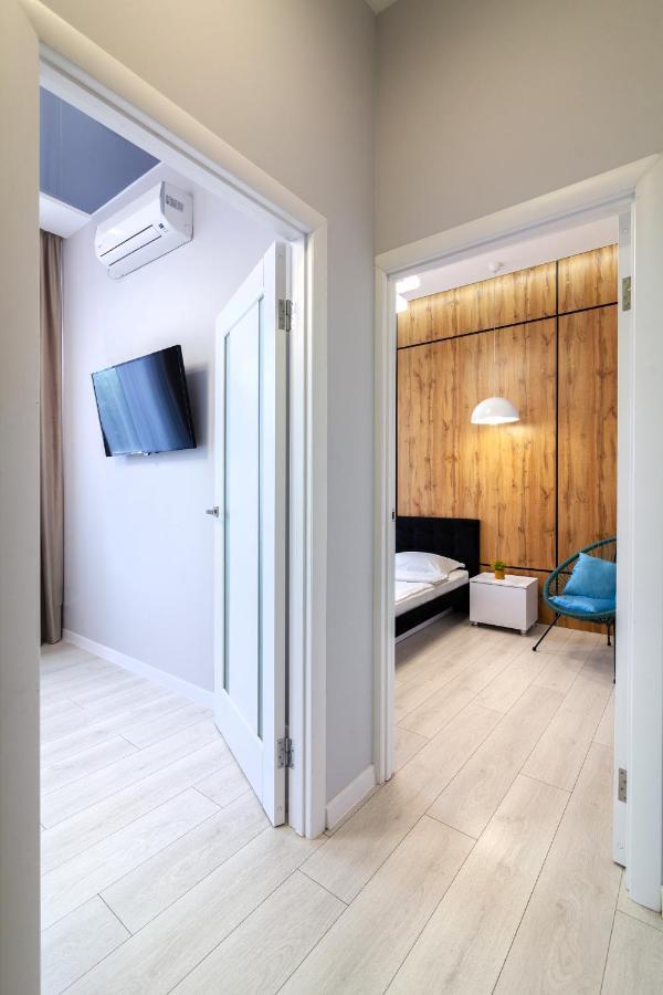 Leogrand Vip Apartments On Pidhirna 3 Lemberg Exterior foto